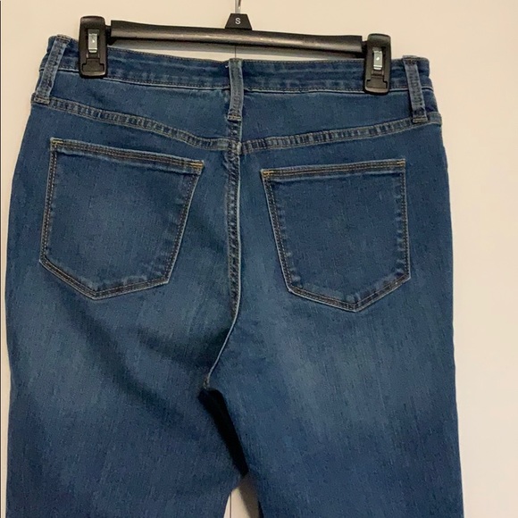 High Rise Jegging - Picture 5 of 6